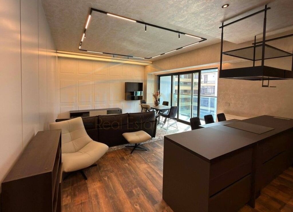 Shitet, Apartament 2+1+2, Ambasador 3
