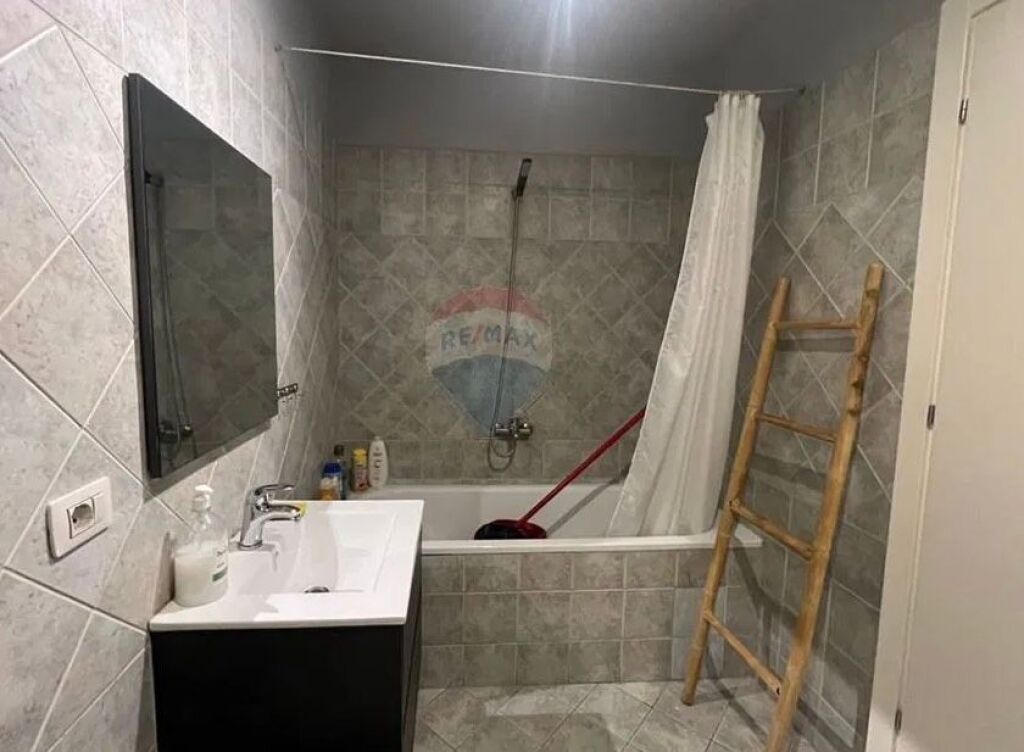 Appartamento - In Vendita - Via Elbasan, Tirana ID:530181095-238