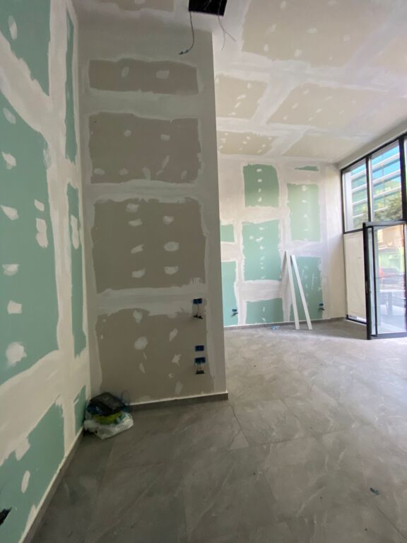 Spring Residence Business Environment for Rent
