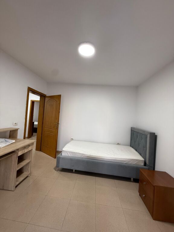 🏠IN AFFITTO Appartamento 2+1 📍Vasil Shanto 🏷️Prezzo: 60.000 Leke/mese
