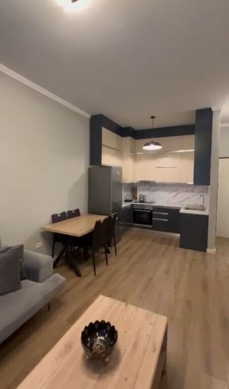 Apartament me qera ne delijorgj