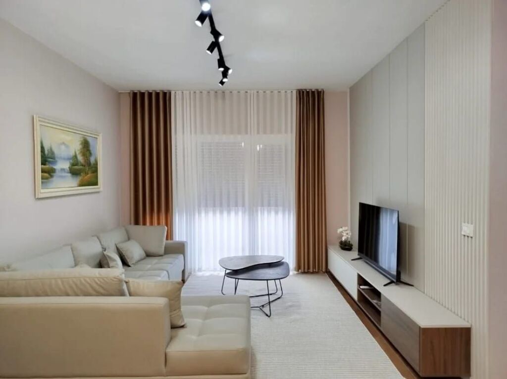 Apartment 1+1 for rent Red School