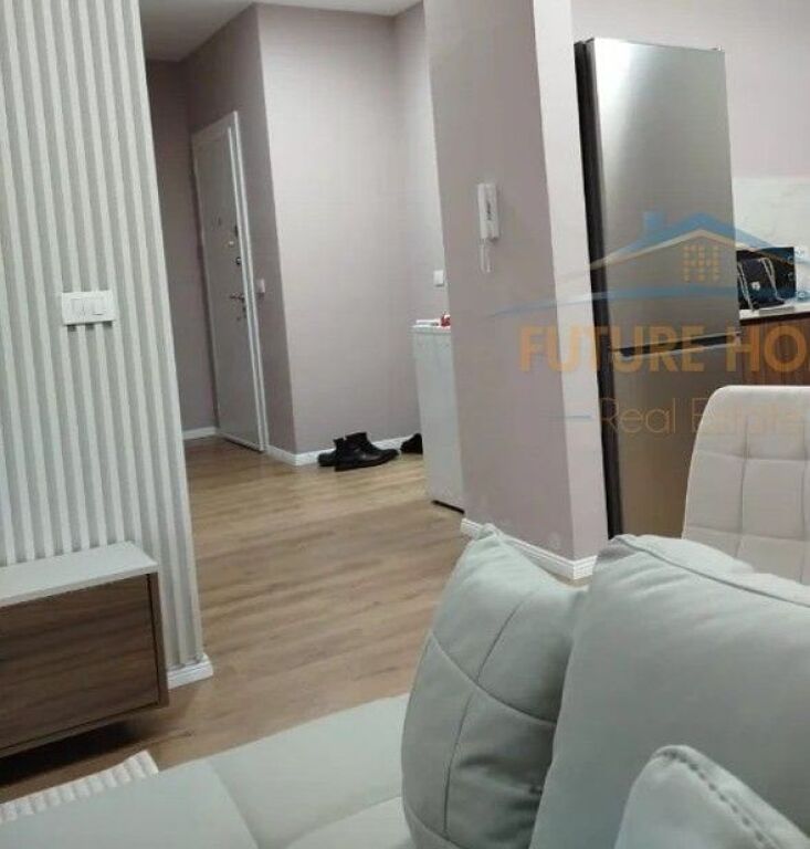 Qera, Apartament 1+1 Shkolla e Kuqe, Rruga Dervish Hekali , Tirane.