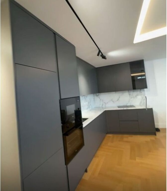 VENDESI APPARTAMENTO 2+1+POSTO AUTO IN LAKE VIEW RESIDENCE
