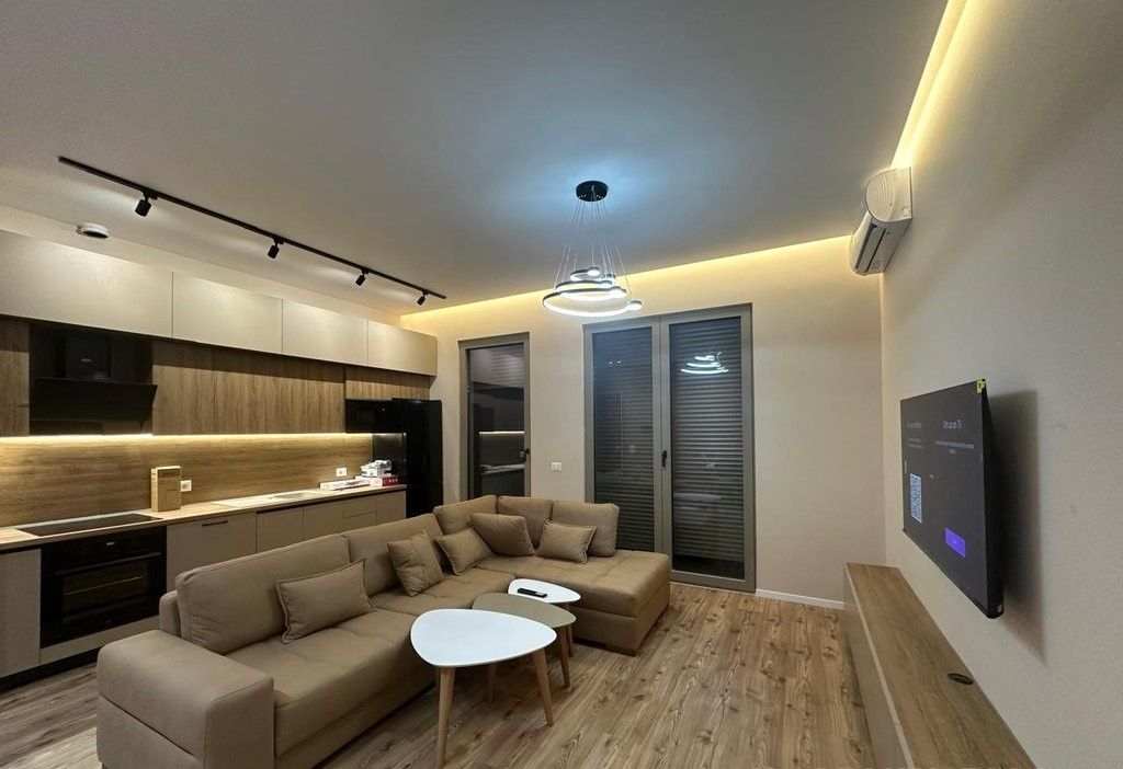 We rent a newly furnished 2+1 apartment near the New Bazaar!