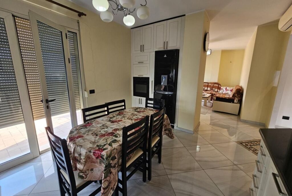 A Fresk Vendesi in vendita attico esclusivo 119,3 m² + 151,2 m² veranda !