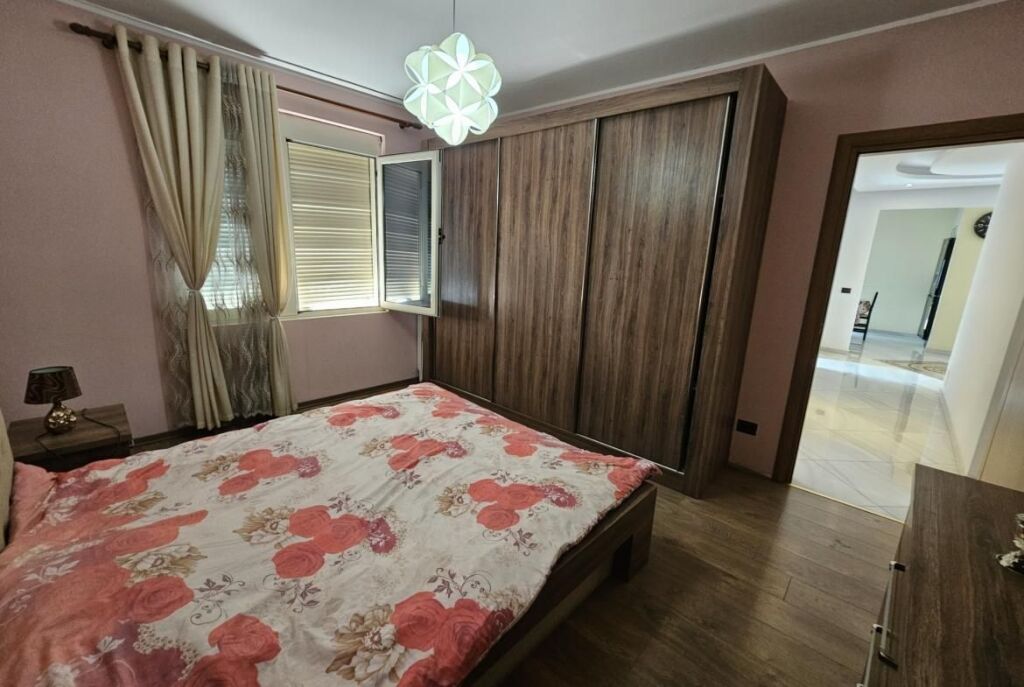 A Fresk Vendesi in vendita attico esclusivo 119,3 m² + 151,2 m² veranda !