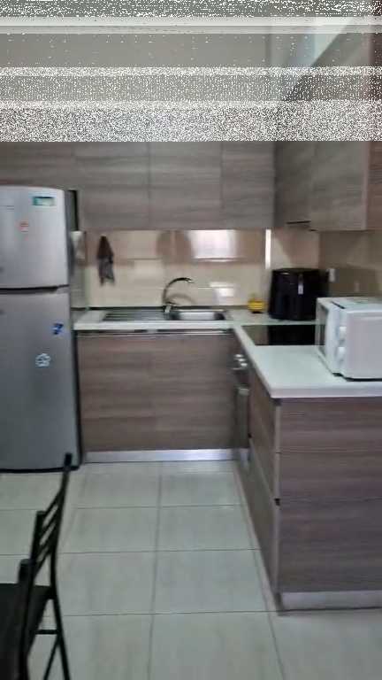 Apartment 1+1, Astir!