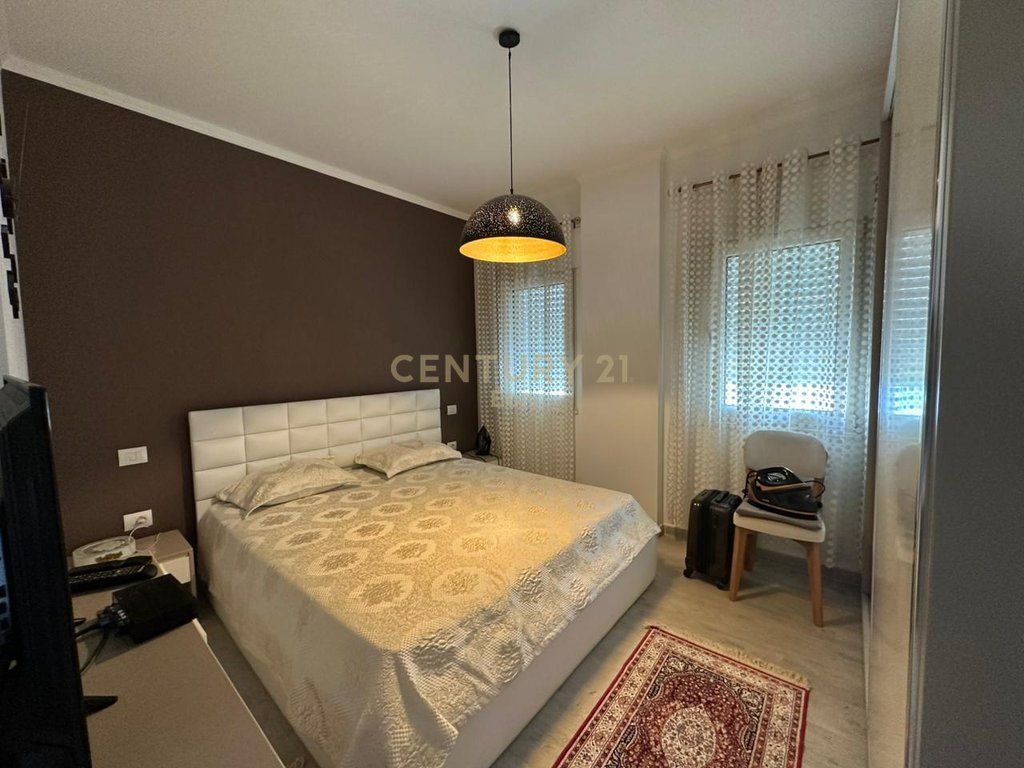 VENDESI SUPER APPARTAMENTO 2+1+2 AL GOLFO DI LALEZIT NEL COMPLESSO "PERLA" !