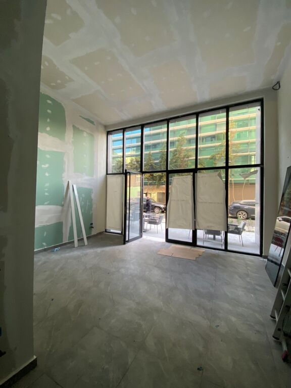 Spring Residence Business Environment for Rent