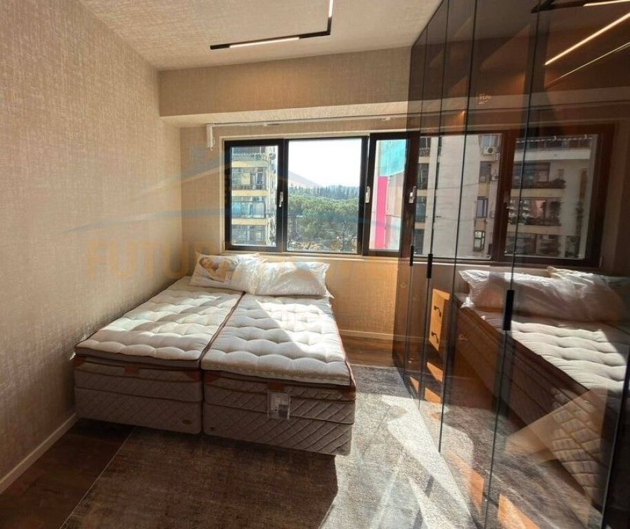 Shitet, Apartament 2+1+2, Ambasador 3