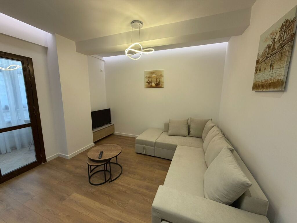 1+1, luxury furnished, municipality of Parisi in Lulishtja, 550 euros