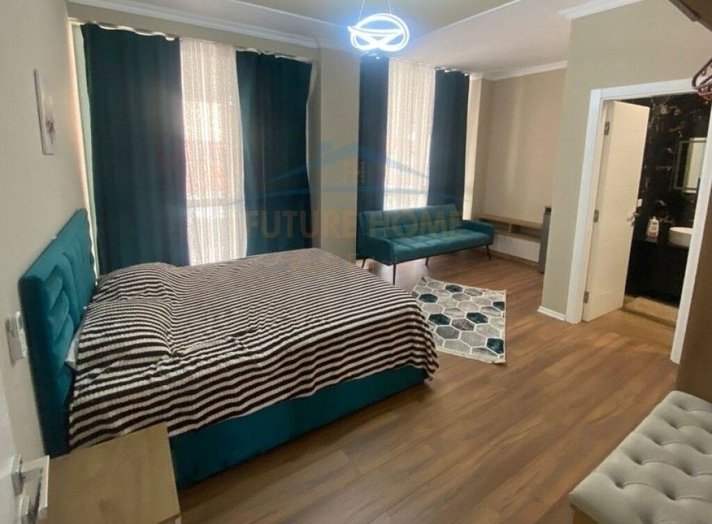 Rent, Apartment 2+1+2, Riza Cerova Street.