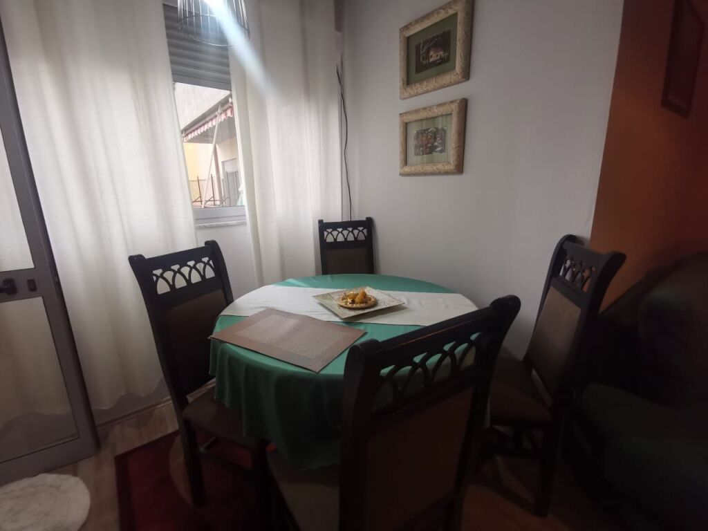 Apartament me qera 1+1 te rruga e Saraceve