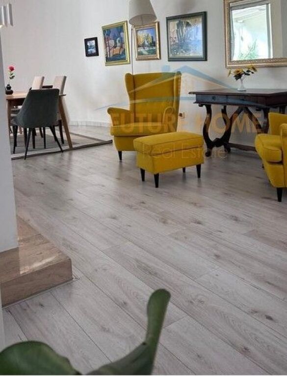 Shitet, Apartament 2+1+2+Verandë , Bllok