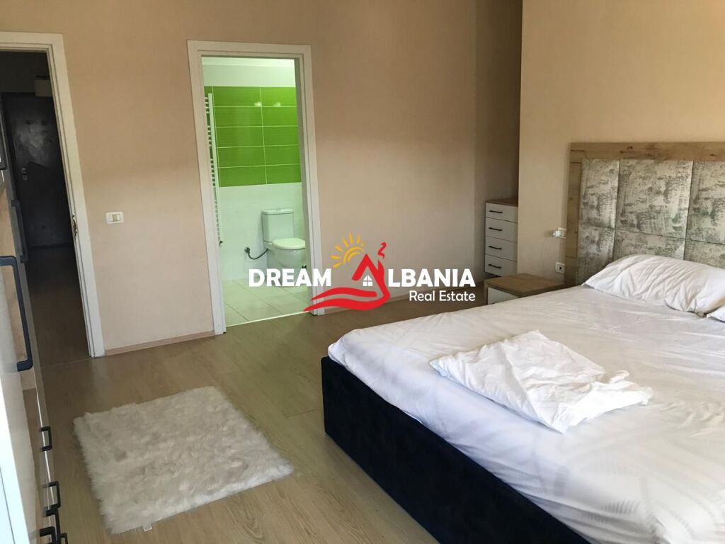 Jepet me qera apartament 2+1+2 tek Liqeni i Thate prane Restorant Mir Zoti (ID 42215497)