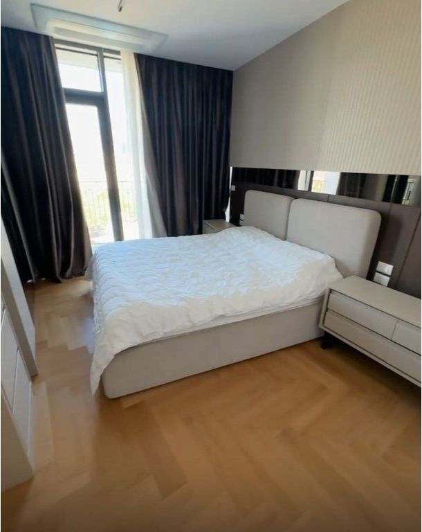 Shitet, Apartament 2+1+2+Post Parkimi, Lake View Residence, Tiranë 650,000 €