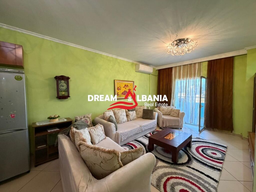 Apartament 2+1+2 me Qera tek Zogu i Zi prane Ring center (ID 42214237)
