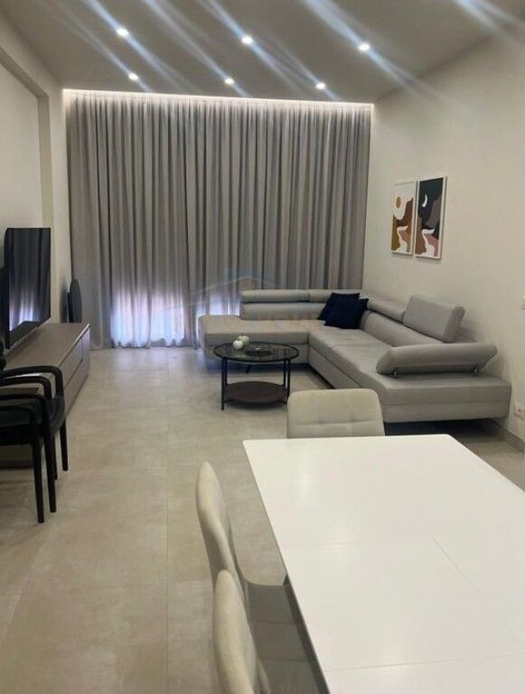 Affitto, Appartamento 2+1+2+Posto Auto, Ex Dogana, Tirana..
