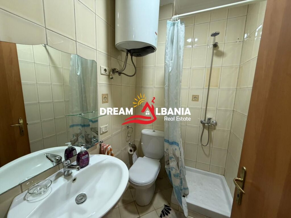 Apartament 2+1+2 me Qera tek Zogu i Zi prane Ring center (ID 42214237)