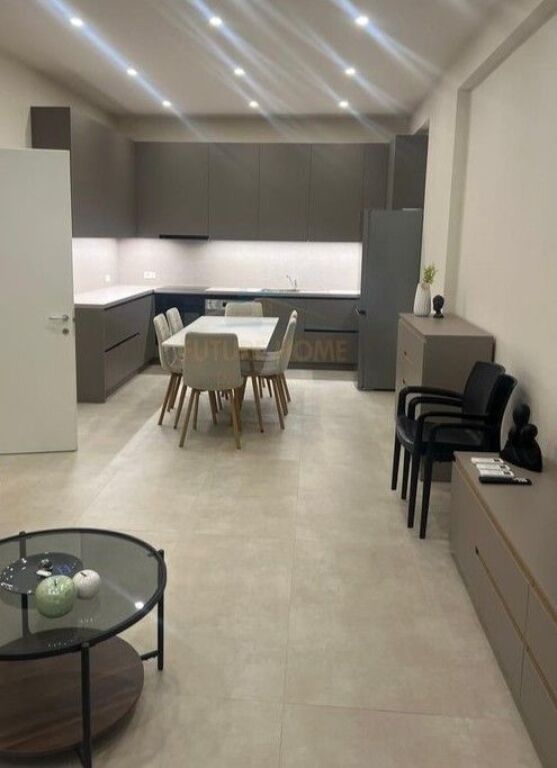 Affitto, Appartamento 2+1+2+Posto Auto, Ex Dogana, Tirana..