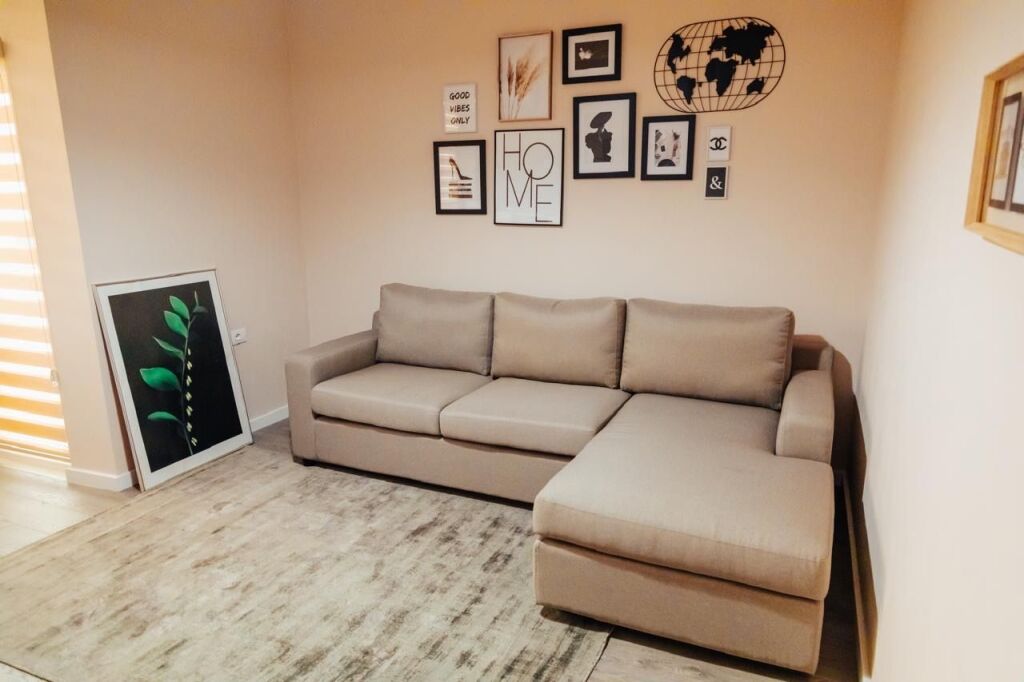 Apartament 1+1, Garda!