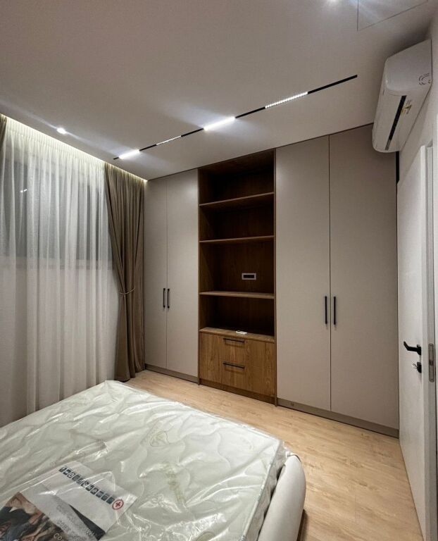 Jepet me qira apartament 1+1 në Qendër – pohled 4