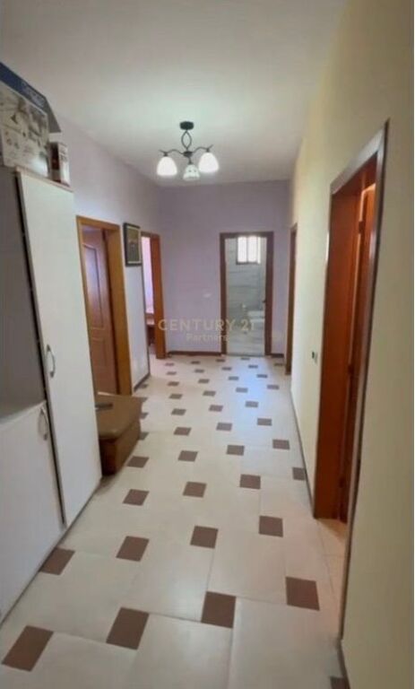 Apartment 2+1+2 for sale with sea view in Durres