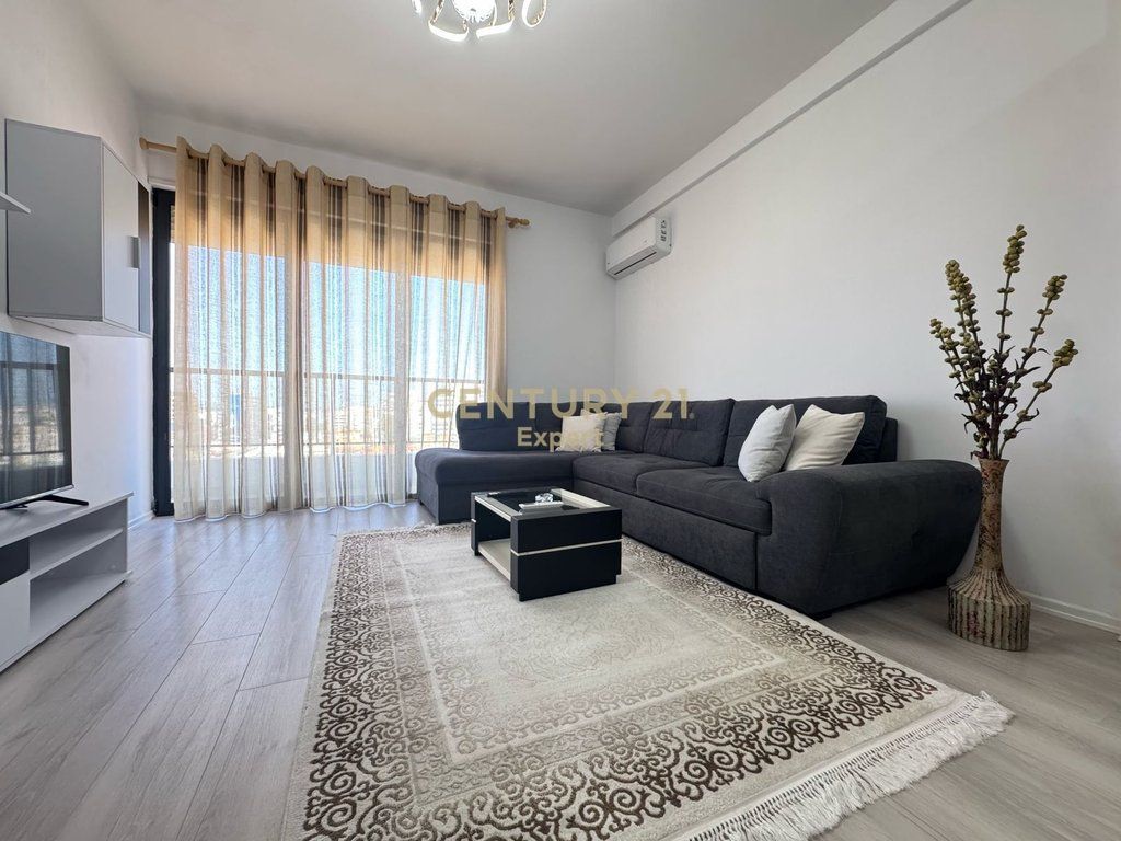 Apartment 1+1 for rent on Durrës Street, Tirana! 700 € /Month Total Area 81m2