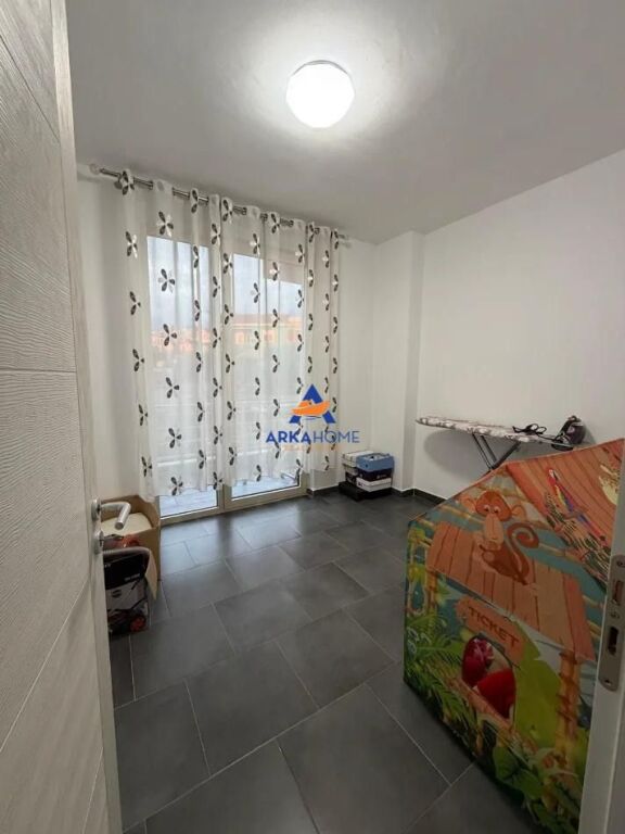 AFFITTASI APPARTAMENTO 2+1 SHKOZE 500 EURO