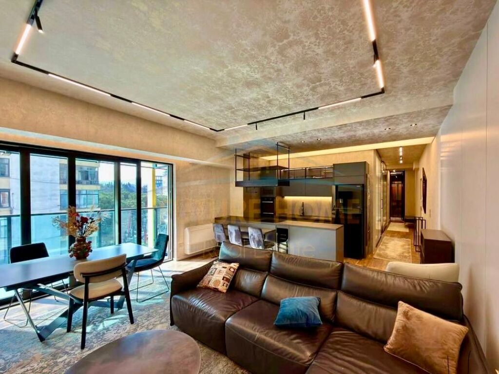 💎 Elite Living at Ambassador 3 – View of the Park &amp; Luxury without Compromise! 💎