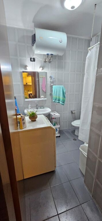 1+1,furnished in the commune of Paris, 550 thousand lek