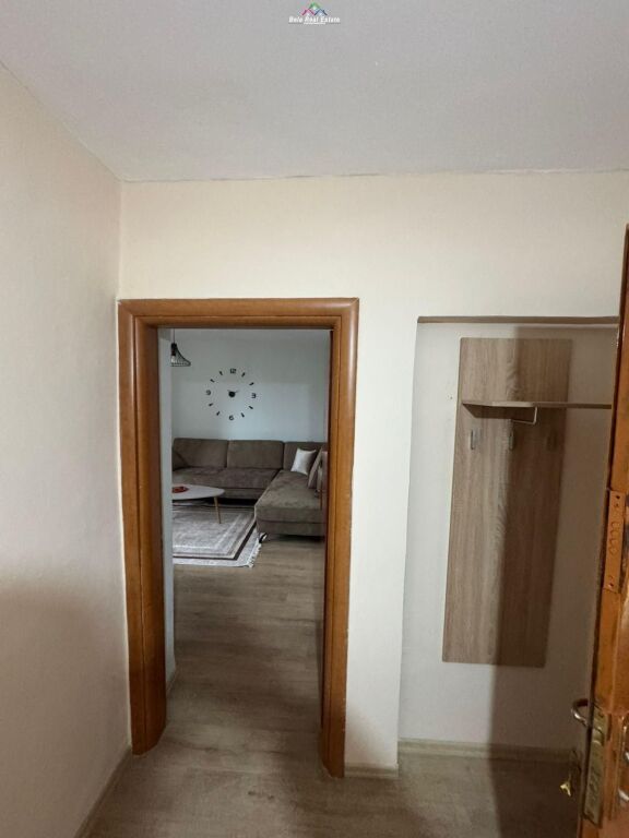 Apartament Me Qera 2+1 Tek ish Tregu Elektrik (ID B221376) Tirane