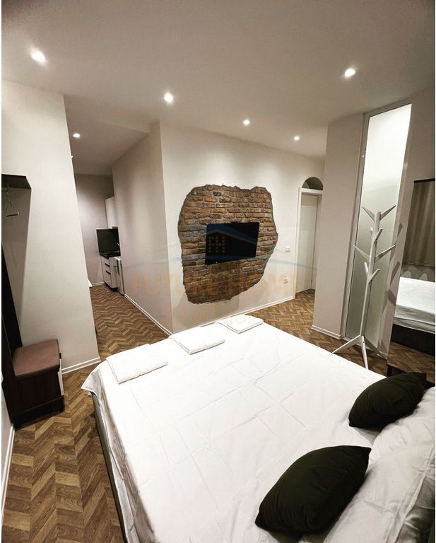 For rent, Apartment 1+1 and 2 Studios, Paris Commune, Tirana. 1,500 €
