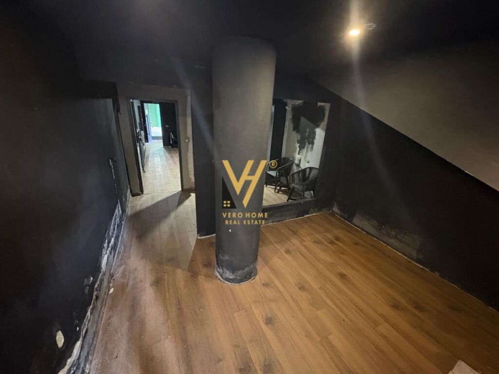 BUSINESS PREMISES 70 M2 FOR RENT AT THE PARIS COMMUNE 600 EURO