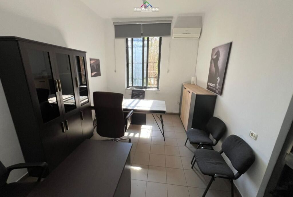 Ufficio in Affitto Vicino all'Ex Esposizione (ID BZ2847) Tirana