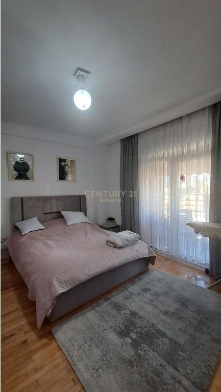 Apartament 2+2 Për Shitje në Parlamenti, Tiranë - 260000€ | 100 m² 260,000 € Sip. Totale  100m2