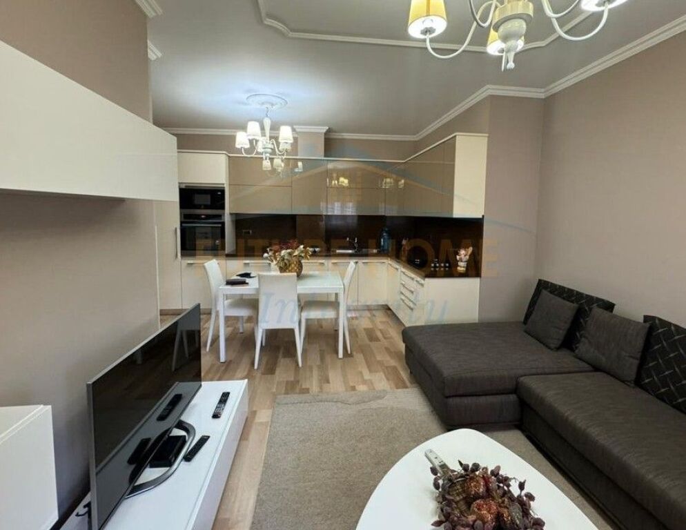 Rent, Apartment 2+1, Former Electric Market, Tirana..