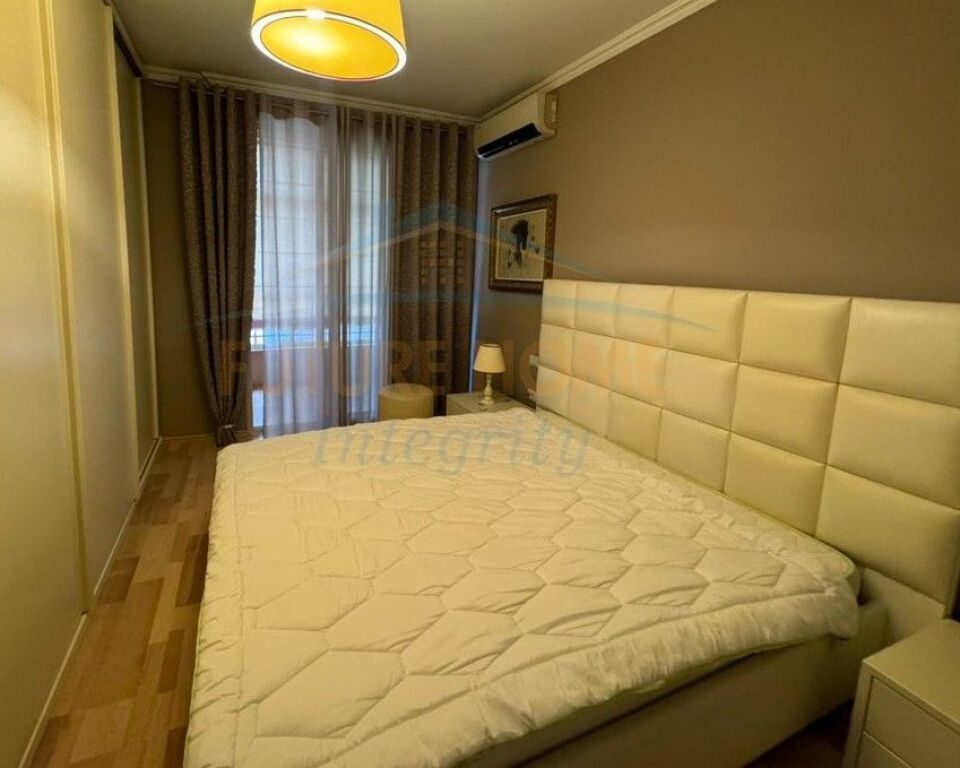 Rent, Apartment 2+1, Former Electric Market, Tirana..