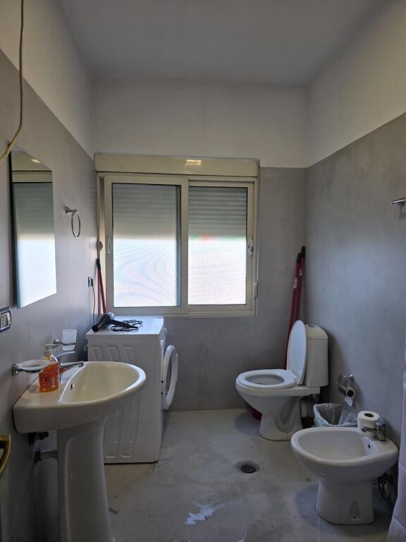 Apartament 2+1 per shitje tek Kristal Center
