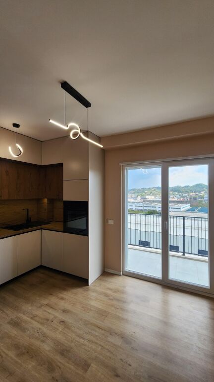 Appartamento in affitto – Univers City