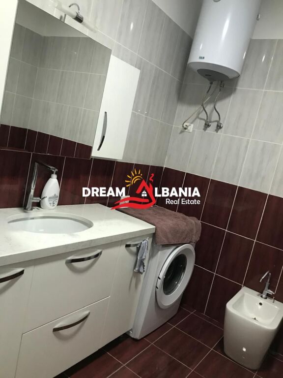Jepet me qera apartament 2+1+2 tek Liqeni i Thate prane Restorant Mir Zoti (ID 42215497)