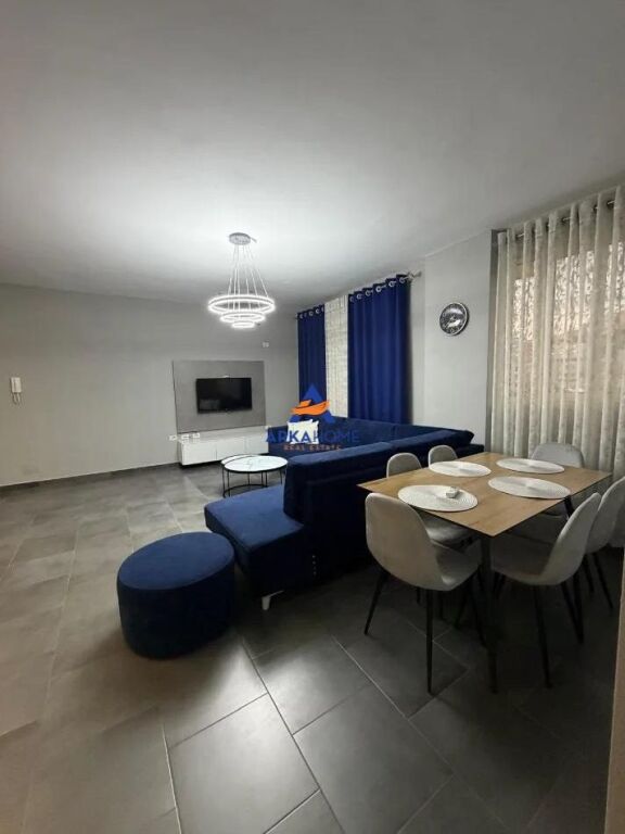 AFFITTASI APPARTAMENTO 2+1 SHKOZE 500 EURO