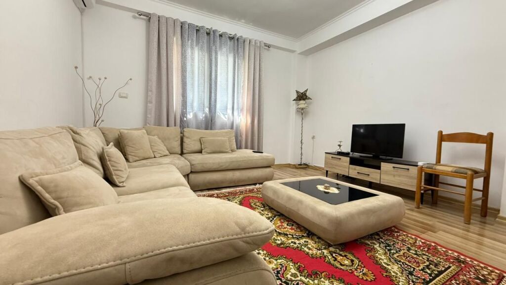 3+1 apartment for rent in Selitë