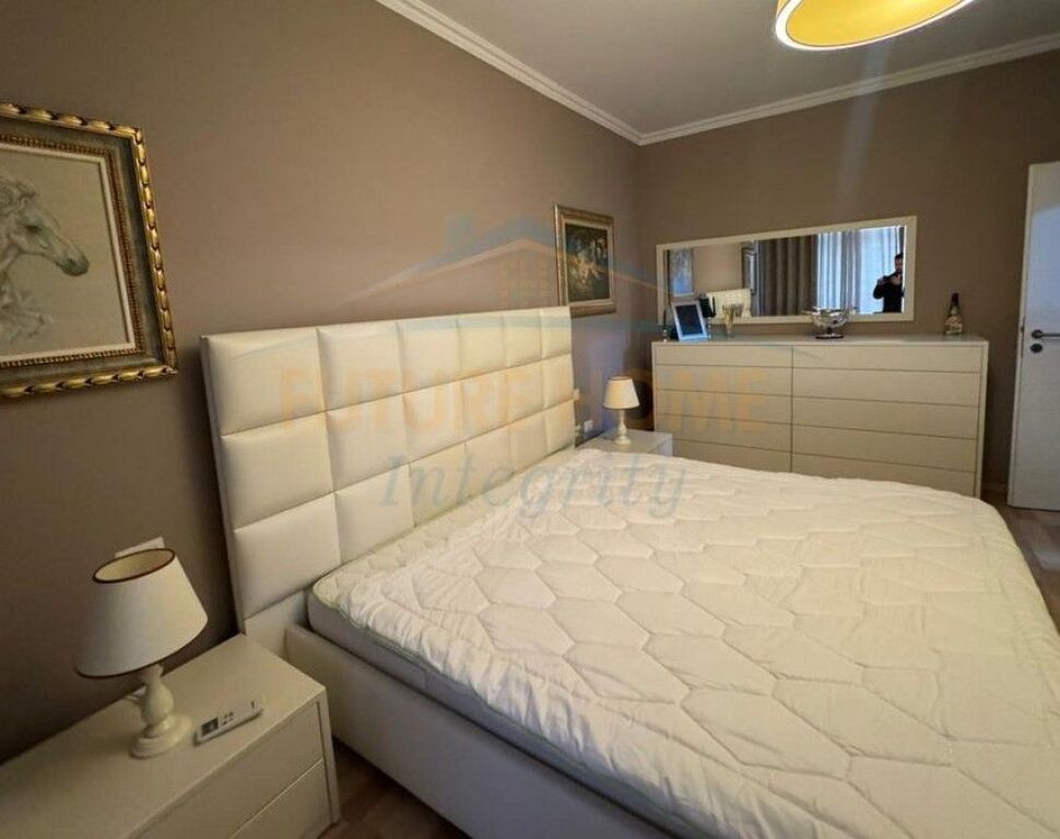 Rent, Apartment 2+1, Former Electric Market, Tirana..