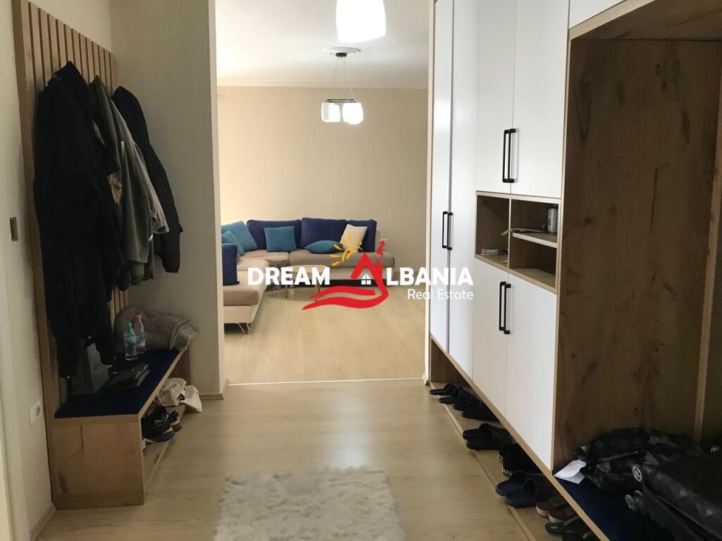 Jepet me qera apartament 2+1+2 tek Liqeni i Thate prane Restorant Mir Zoti (ID 42215497)