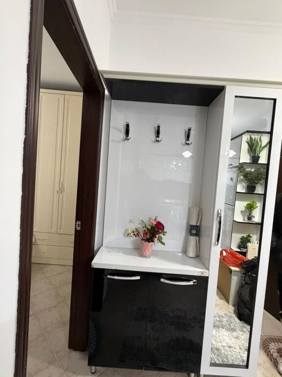 Apartment 1+1 for rent at nela 6 Yzberisht !