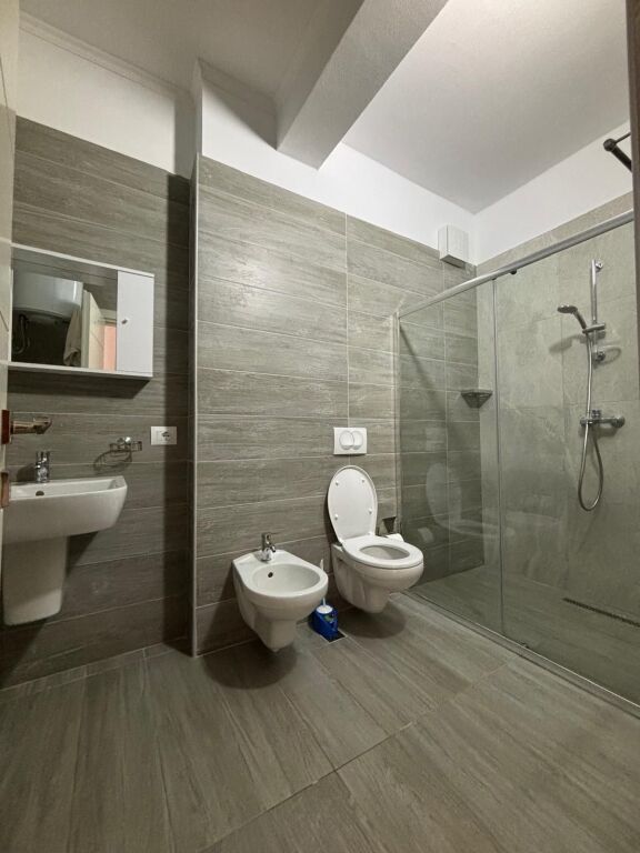 Apartament 2+1 tek Gjiri i Lalzit!
