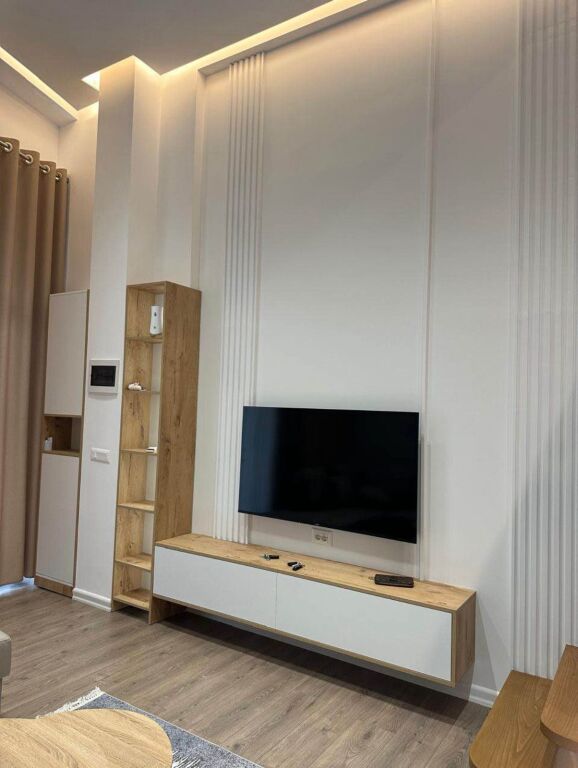 Duplex studio for rent in Astir