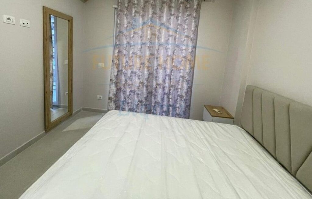 Qera, Apartament 1+1+Post Parkimi, Kompleksi Univers City, Tiranë